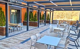 Uparthotel